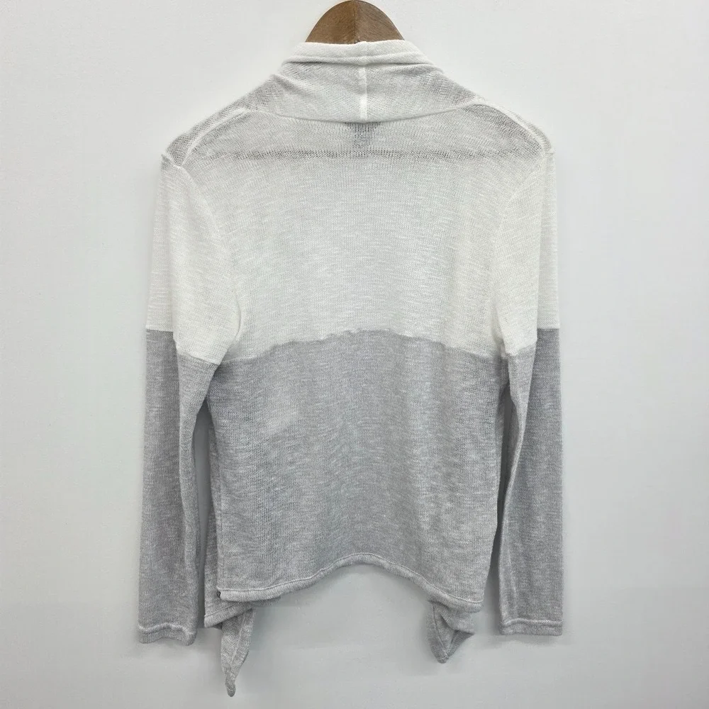 Eddie Bauer‎ Womens M Gray White Knit Cardigan Sweater Long Sleeve Open Front